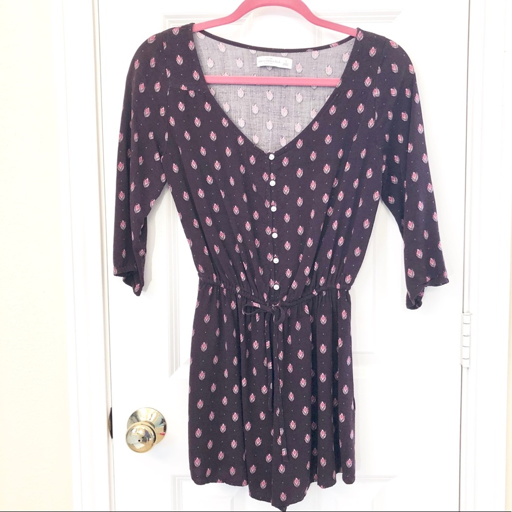 Abercrombie & Fitch V-Neck Romper